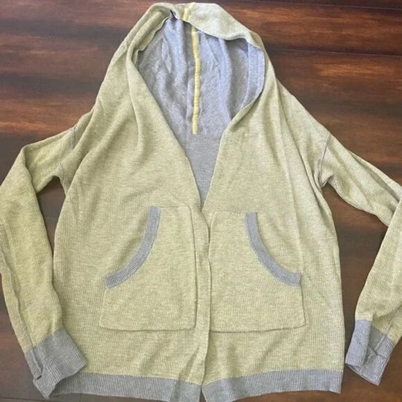 Lululemon Cabin Yogi Wrap Reversible Cardigan Sz 6 C32 - Picture 5 of 8